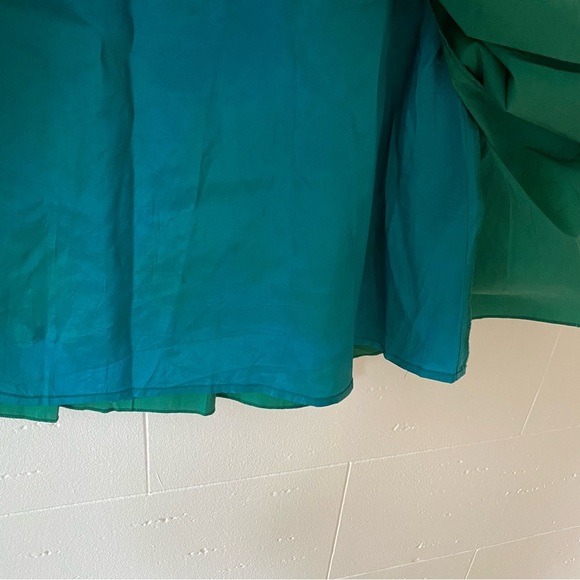 BCBG Green Pleated Mini Skirt - Picture 5 of 7